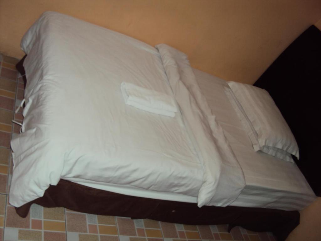 Kinabalu Borneo Hotel コタキナバル エクステリア 写真